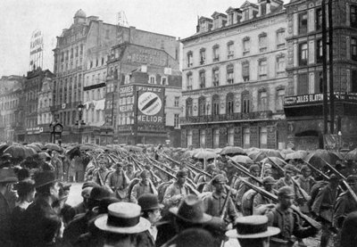 第一次世界大戦、1919年ブリュッセルを通過するドイツ軍1920 作： Unbekannt