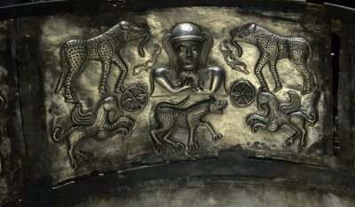 グンデループの大釜（写真 作： Unbekannt