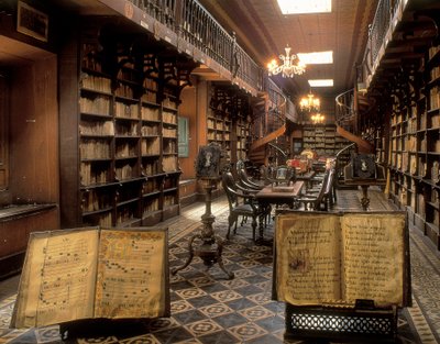 ペルー、リマ、聖フランシスコ修道院の図書館（20世紀）（写真 作： Unbekannt