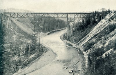 ロッキー山脈の東にある最も高い橋、1922年。 作： Unbekannt