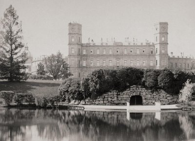 ガッチナ宮殿のメインファサード、1870〜1880年代 作： Unbekannt