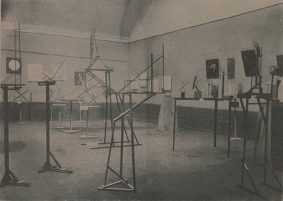 OBMOKhU展、1921年、1921年。 作： Unbekannt