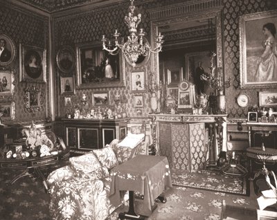クイーンズシッティングルーム、ウィンザー城、バークシャー、1894。 作： Unbekannt