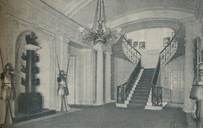 アドミラルティのファーストローズ邸にある素晴らしい階段ホール、1937 作： Unbekannt