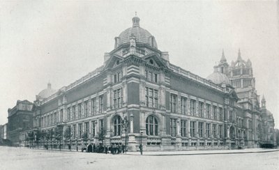 新しいビクトリアアンドアルバート博物館は1909年6月26日、c1909にオープンしました 作： Unbekannt