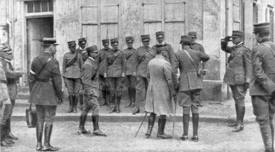 1926年のシャンパーニュフランスへのイタリア大使へのフランチェスデスペリー将軍の贈呈 作： Unbekannt