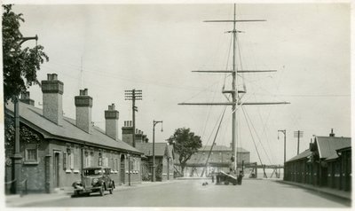 クォーターデッキ、イギリス海軍の訓練施設、サフォーク、ショットリー、1936 作： Unbekannt