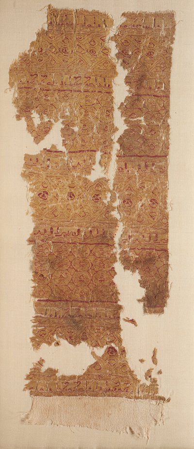 ギロッシュバンドが密集したティラズ、1100年代。 作： Unbekannt