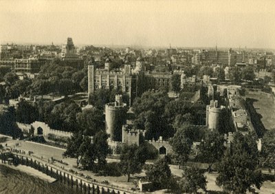 ロンドン塔。南からの概観、c1920。 作： Unbekannt