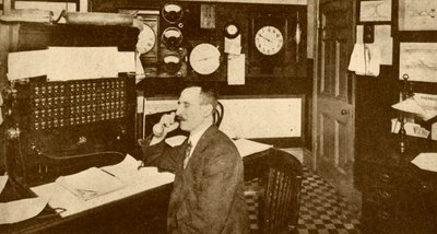 交通管制官事務所、ロンドン地下鉄、1930年。 作： Unbekannt