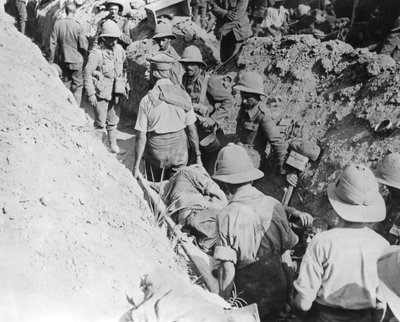 1915〜1916年、トルコのダーダネルスでの負傷した連合国の作戦の輸送 作： Unbekannt