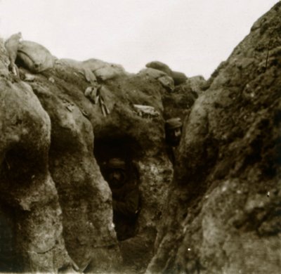 トレンチ、c1914-c1918 作： Unbekannt