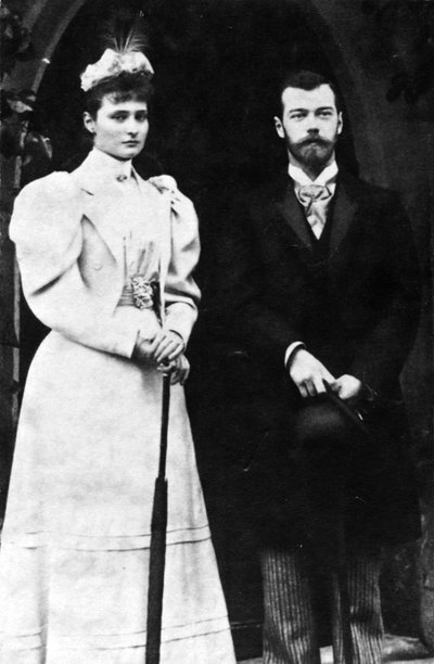 Tsarina Alexandra FeodorovnaとTsar Nicholas II、ロシア、c1900。 作： Unbekannt