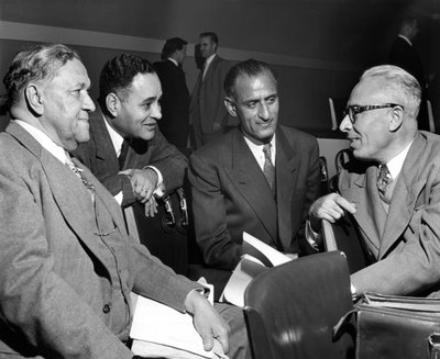 1950年代の国連、パリの米国とパキスタンの代表団 作： Unbekannt