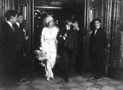 1913年9月10日、ブエノスアイレスでの結婚式の日、ヴァスラフニジンスキーとロモラデプルスキー 作： Unbekannt