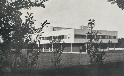 鉄筋コンクリートで構築されたポワシーの別荘、1933 作： Unbekannt