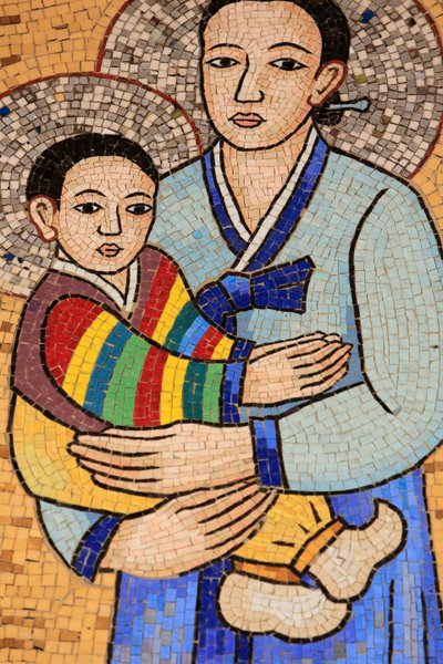 処女と子供。韓国。受胎告知のバシリカ、ナザレ、イスラエル 作： Unbekannt