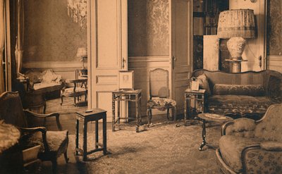 1927年、ベルギーのブリュッセルにあるキューバ大使館の閣僚事務所の待合室。 作： Unbekannt