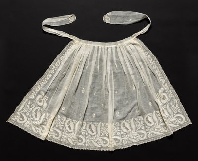 結婚式のエプロン、c。 1830年代。 作： Unbekannt
