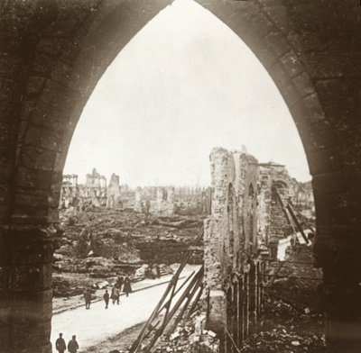 遺跡のイープル、フランダース、ベルギー、c1914-c1918 作： Unbekannt