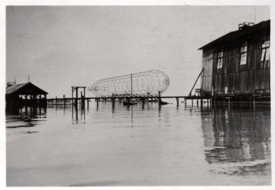 ツェッペリンLZ 6、建設中、ドイツ、1909 1933 作： Unbekannt