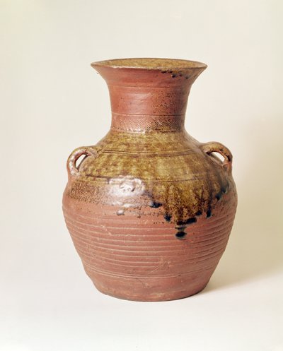 ハン王朝の壺（206BC-AD220）。プロトポーセリン 作： Unbekannt Unbekannt