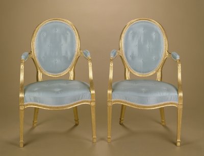 アダムの楕円形の金メッキのカーバーチェアのペア、青の布張り、c.1780 作： Unbekannt Unbekannt