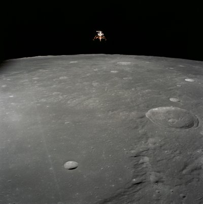 アポロ12号の月着陸船「イントレピッド」が「嵐の海」の月面に着陸する様子 作： Unbekannt