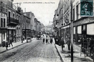 シャンパーニュ＝アルデンヌ、マルヌ（51）、シャロン・シュル・マルヌ（Chalons-sur-Marne）：マルヌ通りの風景（街は現在シャロン・アン・シャンパーニュ（Chalons en Champagne）と呼ばれている） - ポストカード 19世紀後半から20世紀初頭 作： William M. Timlin