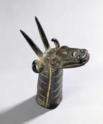 マルドゥク神の象徴である龍、アッシリア時代後期、紀元前800～600年頃（銅製 作： Unbekannt