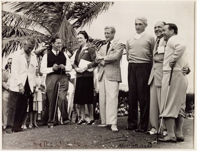 ウィンザー公爵エドワード（1894-1972）とウィンザー公爵夫人ウォリス（1896-1986）、ナッソーでのゴルフトーナメントにて 作： Unbekannt