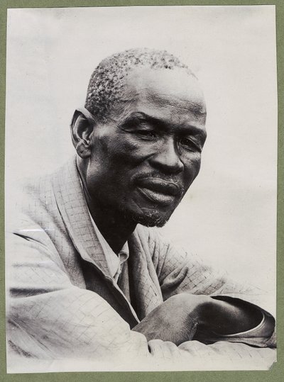 Khama, c.1910 （ゼラチンシルバープリント 作： Unbekannt