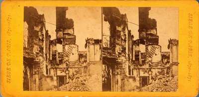 パリ包囲戦（1871年）：1870年9月20日から1871年1月28日にかけてのプロイセンによるパリ包囲戦の際の街の様子。Q.V.の写真。厚紙にプリント Dim.17x6,9 cm 作： Unbekannt