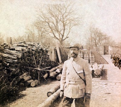 第一次世界大戦の最初の数ヶ月間の歩兵中尉の個人アルバムからの写真 作： Unbekannt