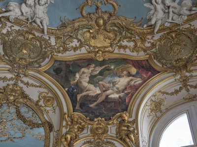 ランプを掲げて花嫁を思い浮かべるプシュケ。シャルル・ジョセフ・ナトワール（1700-1777）の作品 作： Unbekannt