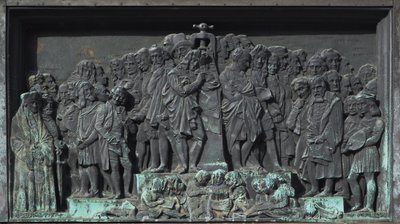 ストラスブール、グーテンベルクの彫刻の浅浮彫りになっています。ヨーロッパ 作： William M. Timlin
