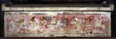 紀元前4世紀、タルキニア出土のギリシャ人とアマゾネスの戦いの場面で飾られたアマゾネスの石棺（アラバスター）（36059も参照 作： Unbekannt