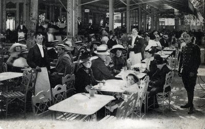 温泉観光：ヴィシーのレストランとその客層の眺め、アリエ1905年頃（温泉観光：ヴィシーのレストラン、フランス 作： Unbekannter Künstler