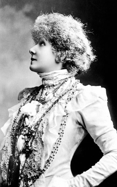 イギリス：女優サラ・ベルナール ( 22/9/1844-26/3/1923 ) 作： Unbekannt