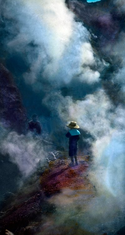 ヴェシヴィウス山カルデラの水蒸気 作： Unbekannter Künstler