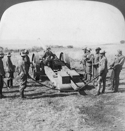 イギリス海軍砲、南アフリカ、ボーア戦争、1900年 作： Underwood and Underwood