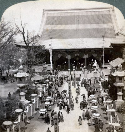 浅草寺の南正面、東京、日本、1904 作： Underwood and Underwood