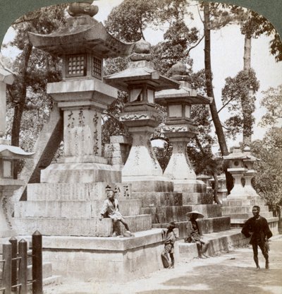 石灯籠と住吉、大阪、日本、1904 作： Underwood and Underwood