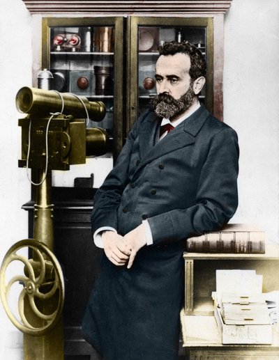 アルフォンス・ベルティヨン（1853-1914） 人体計測を考案したフランスの犯罪学者。 作： Unknown artist