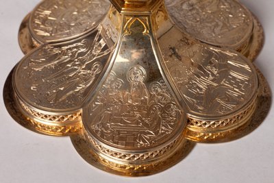Chalice金細工、ジュエリー 作： Unknown artist