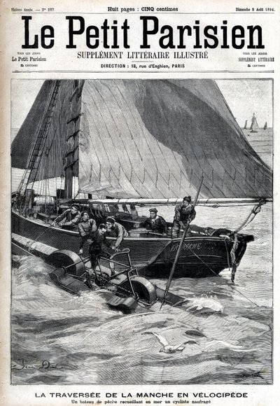 ベロシペードで袖を渡る：漁船が海上でジョルジュ・ピンカールを集め、彼が発明した水上ベロシペードで袖を渡るという賭けをした。ル・パリジャン」誌に掲載された版画 作： Unknown artist