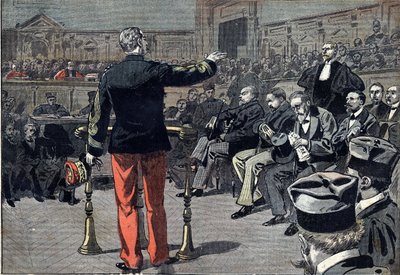 ドレフュス事件 - エミール・ゾラの訴訟 - 1898年。オーギュスト・メルシエ将軍（1833-1921）が、作家エミール・ゾラ（1840-1902）の弁護士フェルナン・ラボリ（1860-1917）の質問に答える。また、アルベール・デレゴーグ裁判長、Messrs.Perr. 作： Unknown artist