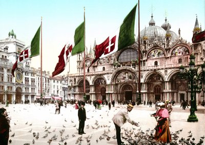 ヴェネツィアのサンマルコ広場を表現したイラスト。19世紀末のフォトクローム。 作： Unknown artist