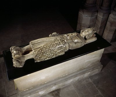 ナポリとシチリアの王、アンジュー家のシャルル1世またはシチリア家のシャルル1世（1227-1285年）の大理石に横たわる姿。サン・ドニのバシリカ。 作： Unknown artist