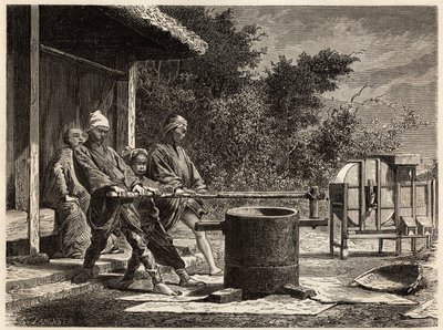 精米機を操作する3人の農民。1863年から1864年にかけての日本への航海を説明するために、スイス連邦公使のアイム・アンベールが、エドゥアール・シャルトンの指揮のもとに出版された「Le tour du monde, nouveau journal des voyages」に描いた版画。 作： Unknown artist